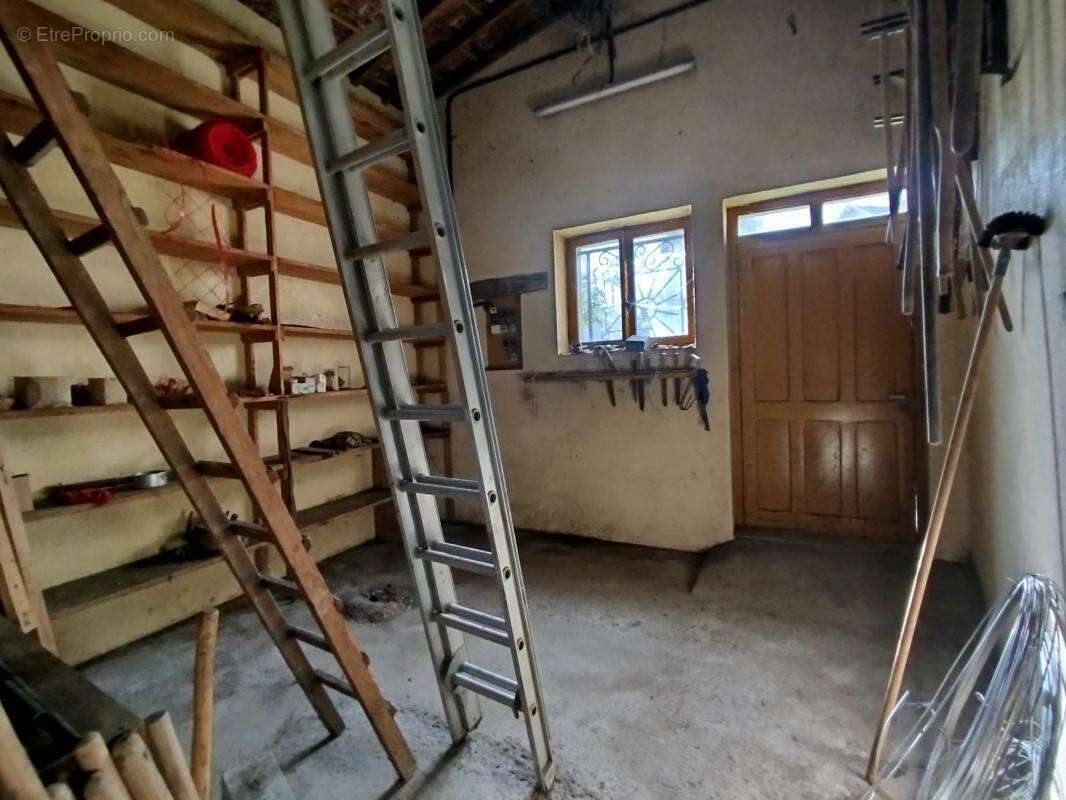 Maison à CHASSEY-LES-MONTBOZON