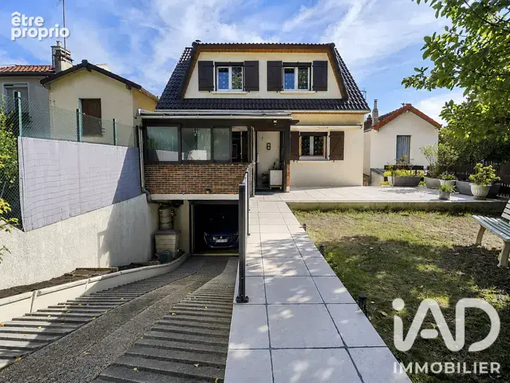 Photo 1 - Maison à NOISY-LE-SEC