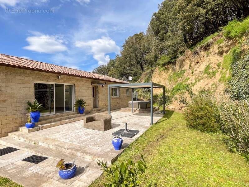 Villa à vendre 210 m2 Propriano Corse - photo 3
