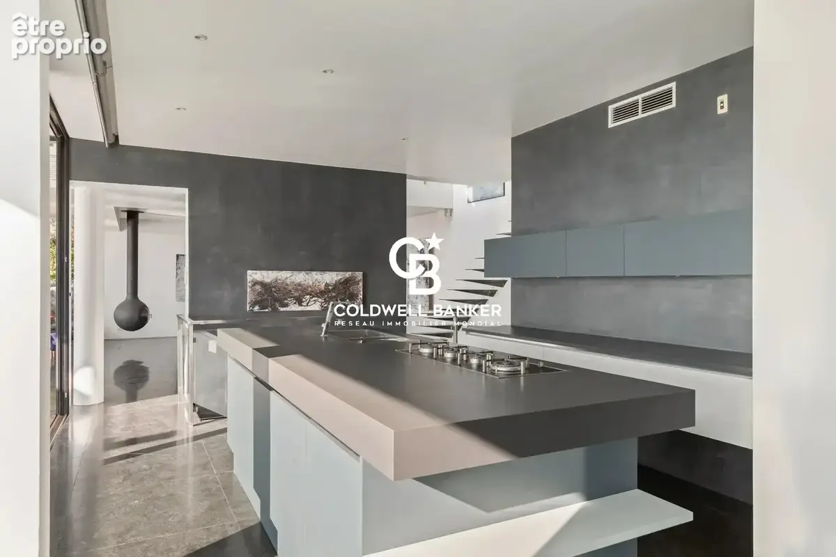 Villa Contemporaine vue mer à 180° avec piscine - 83000 Toulon - photo 6