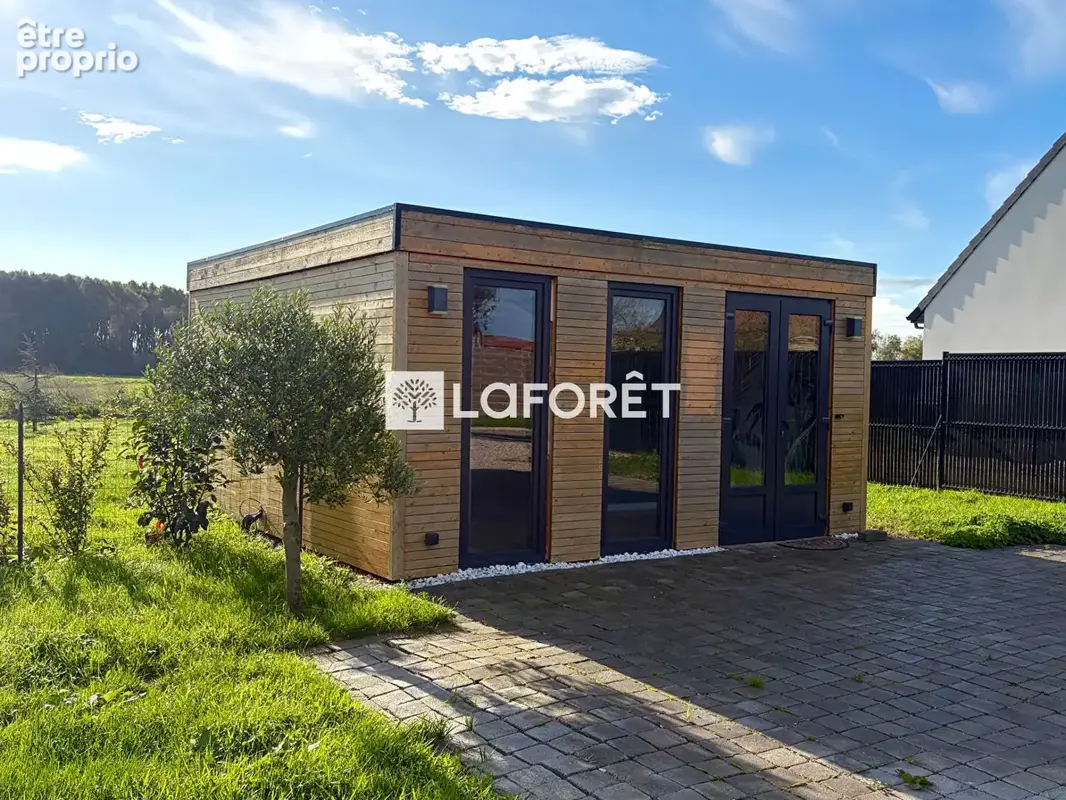 Très beau pavillon d'architecte sur 2268 m2 - photo 13
