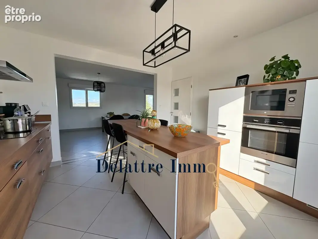 Photo Maison à Henneveux au prix de 365 750€