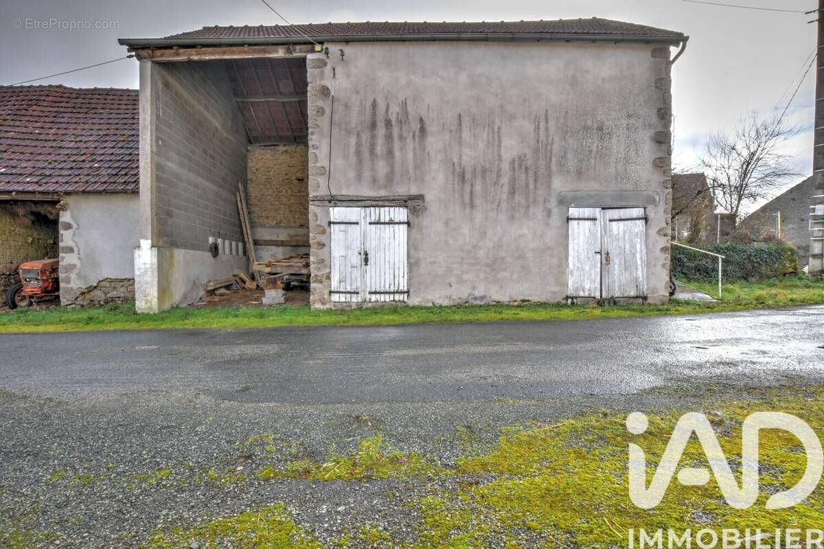 Photo 1 - Maison à SAINT-SULPICE-LE-GUERETOIS