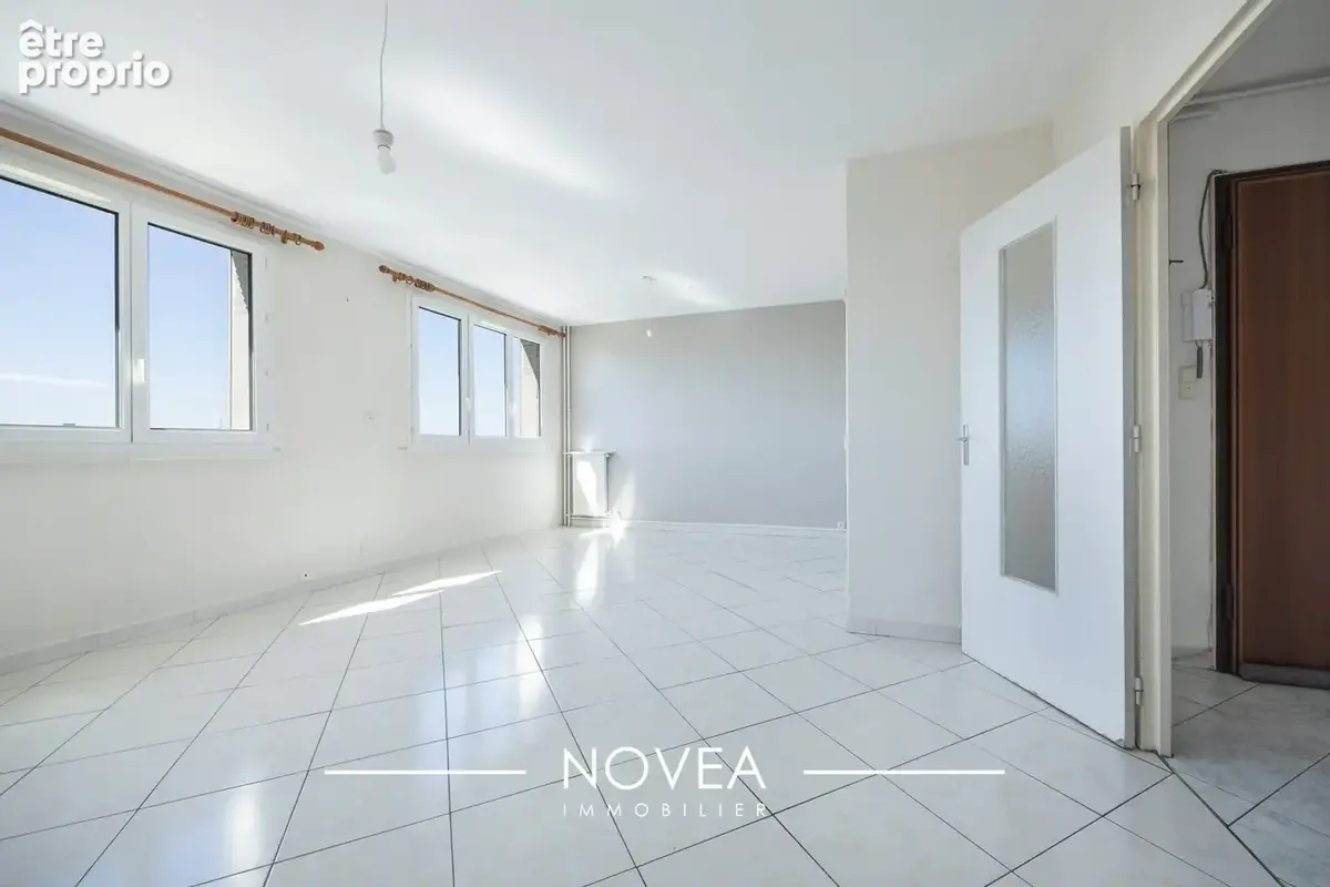 Appartement 70 m² à Villeurbanne  - photo 2