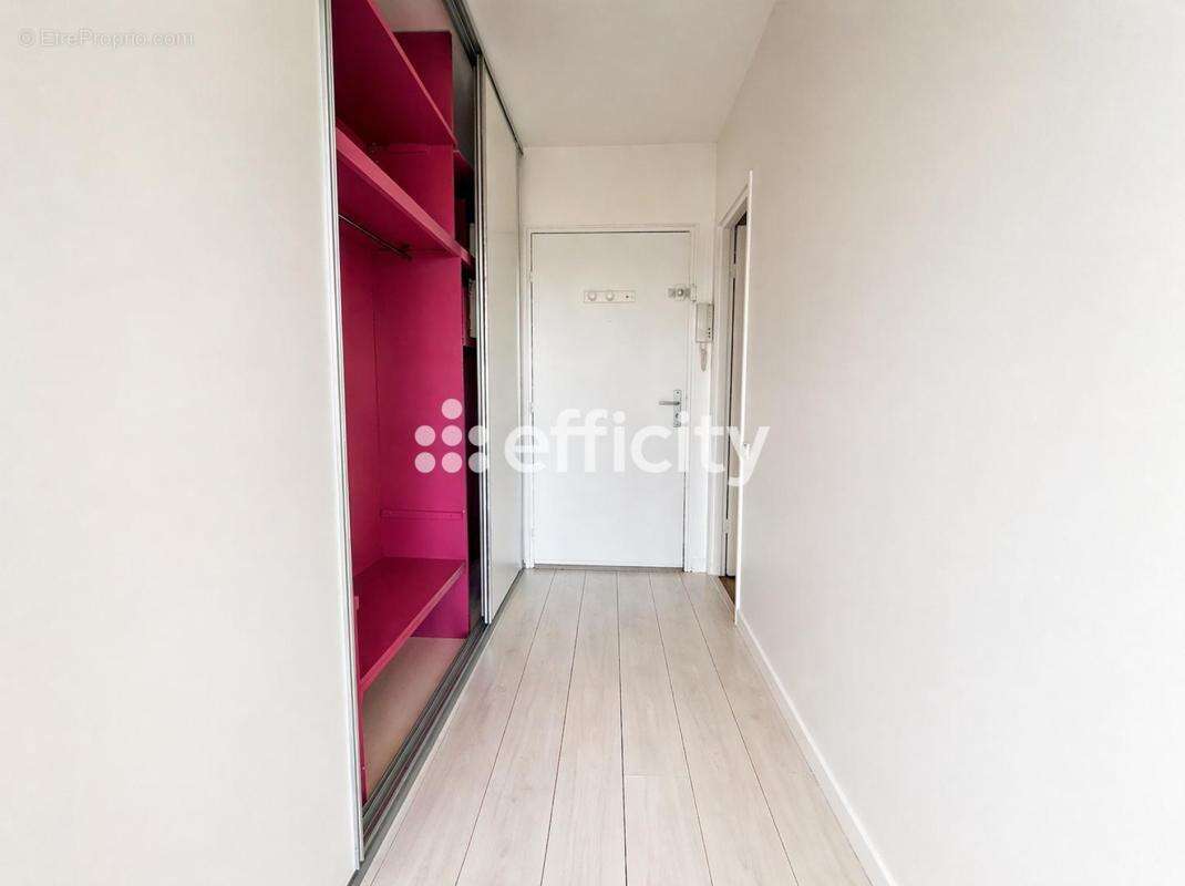 Appartement à ISSY-LES-MOULINEAUX