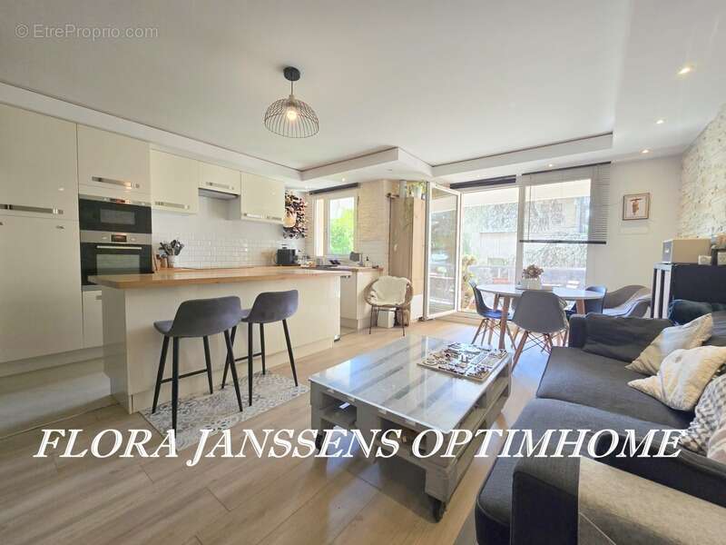 Appartement à ASNIERES-SUR-SEINE