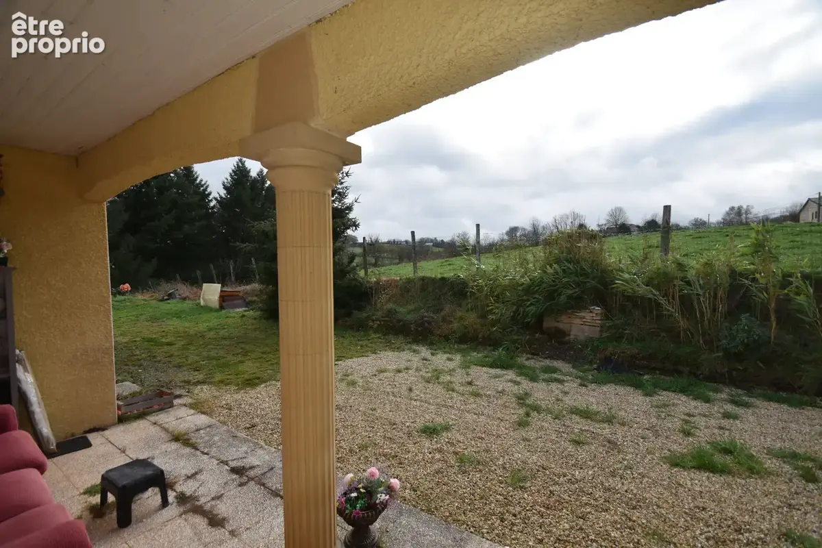 Proche Charlieu - maison plain pied - 98 m² - - photo 3