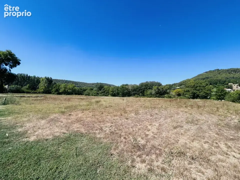Terrain 1 000 m² à vendre à Salernes (83690) - photo 2