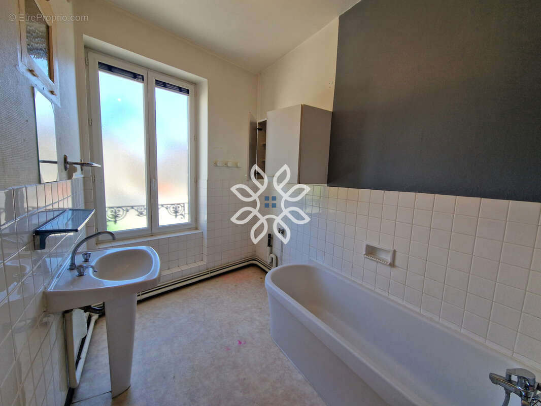 Appartement à PAULHAGUET