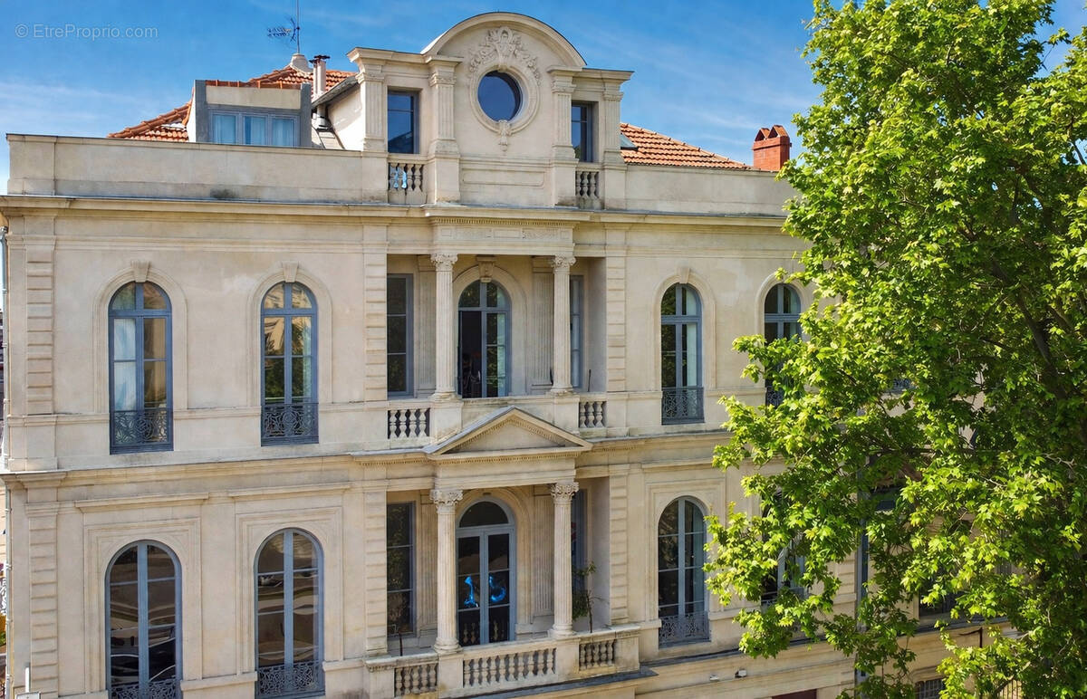 Appartement à NIMES
