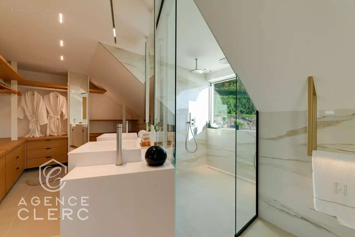 Maison à ANNECY-LE-VIEUX