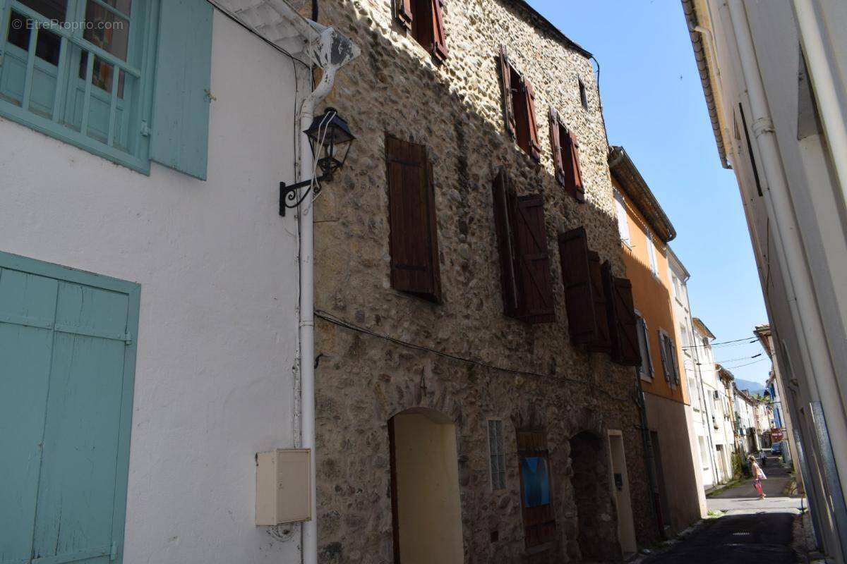 Maison à QUILLAN