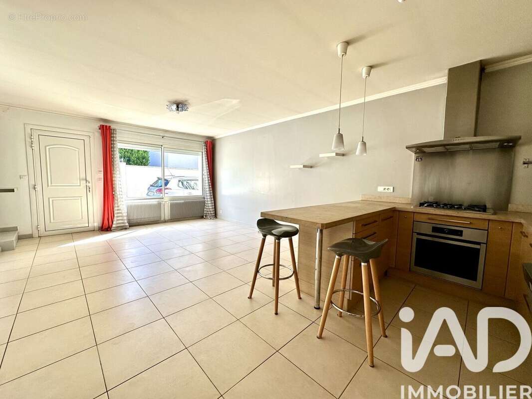 Photo 3 - Maison à HOUILLES