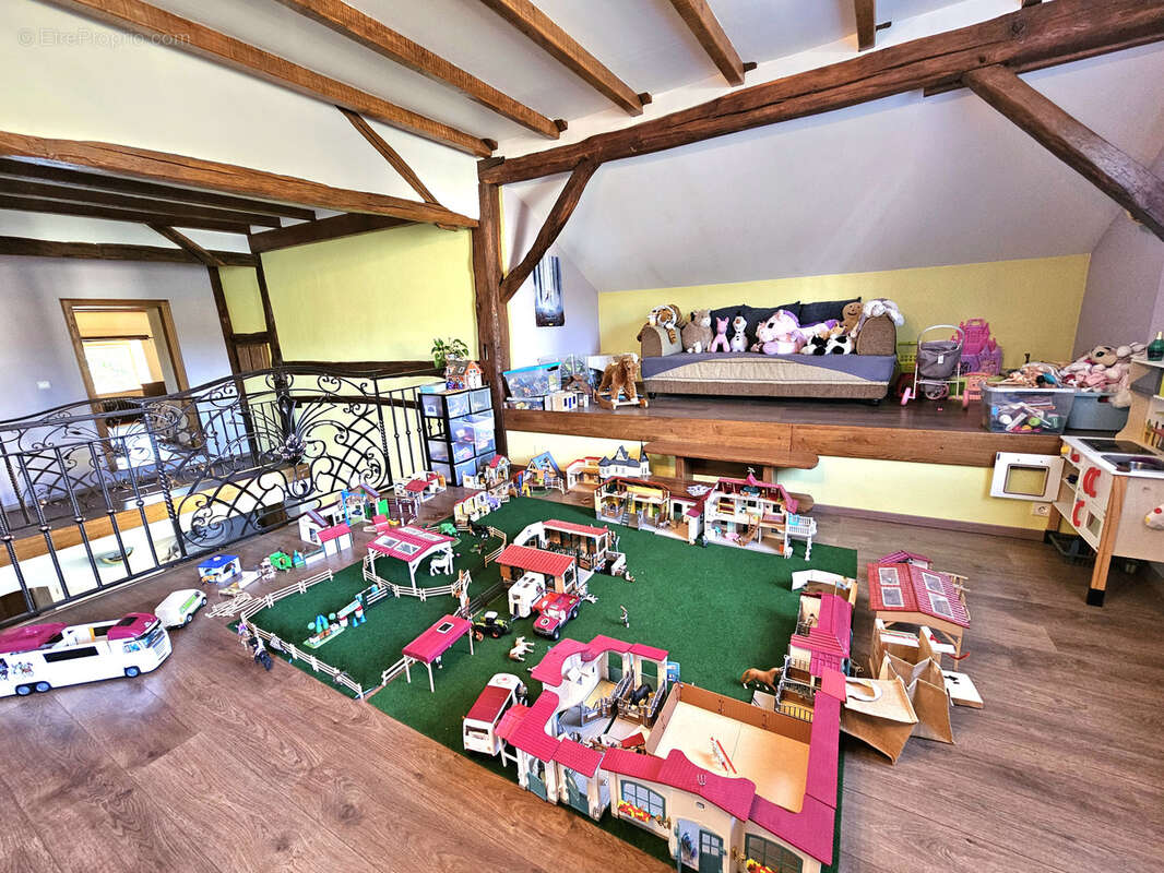 Maison à CHAMPAGNEY