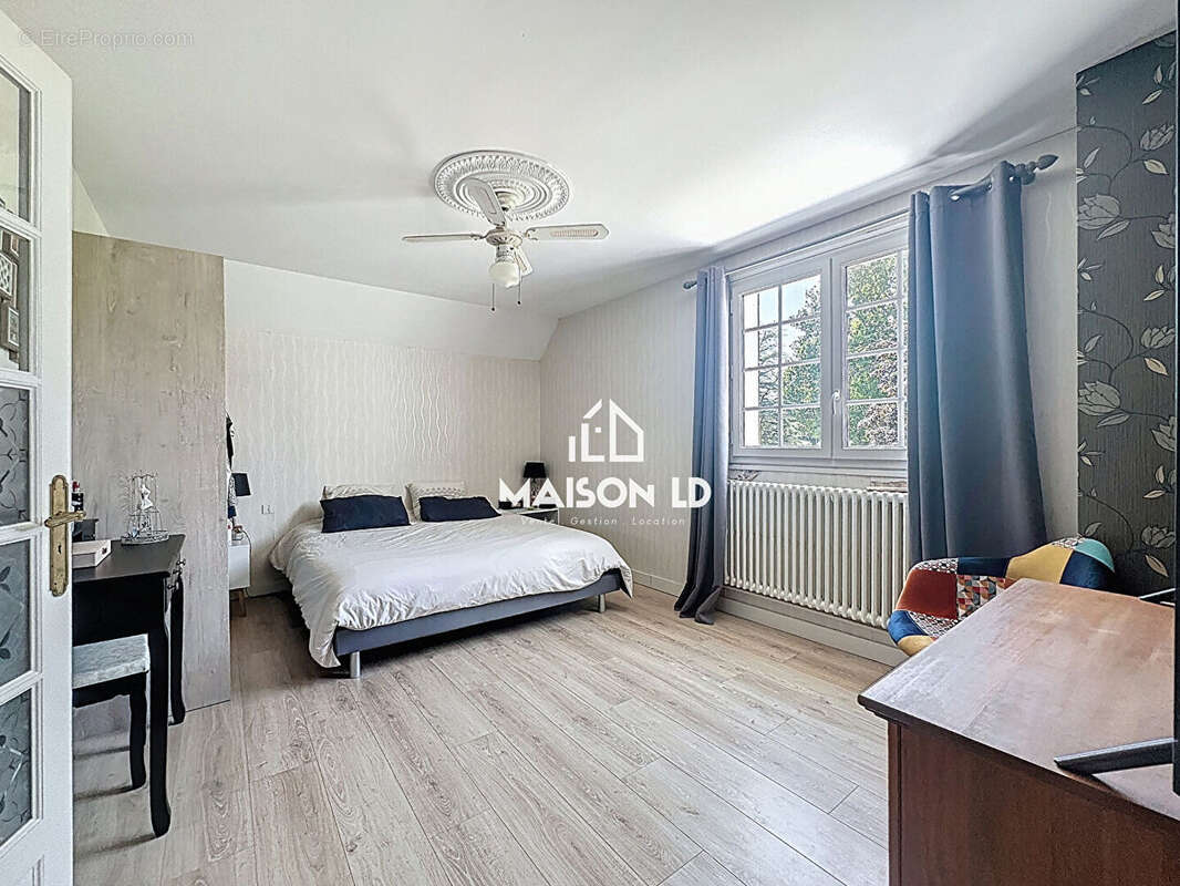 Maison à LA HAYE-DU-PUITS