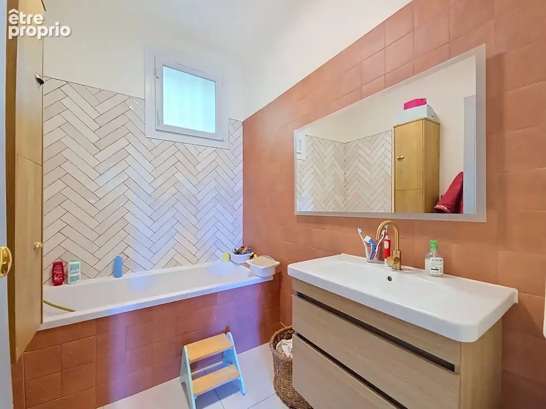 Vence - proche centre - villa deux appartements 3p + 4p - photo 8