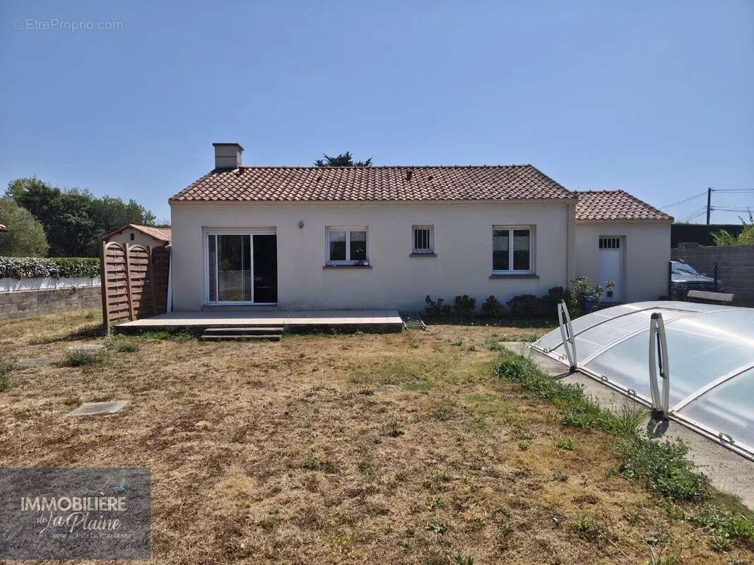 maison de plain pied sur un beau terrain - photo 6