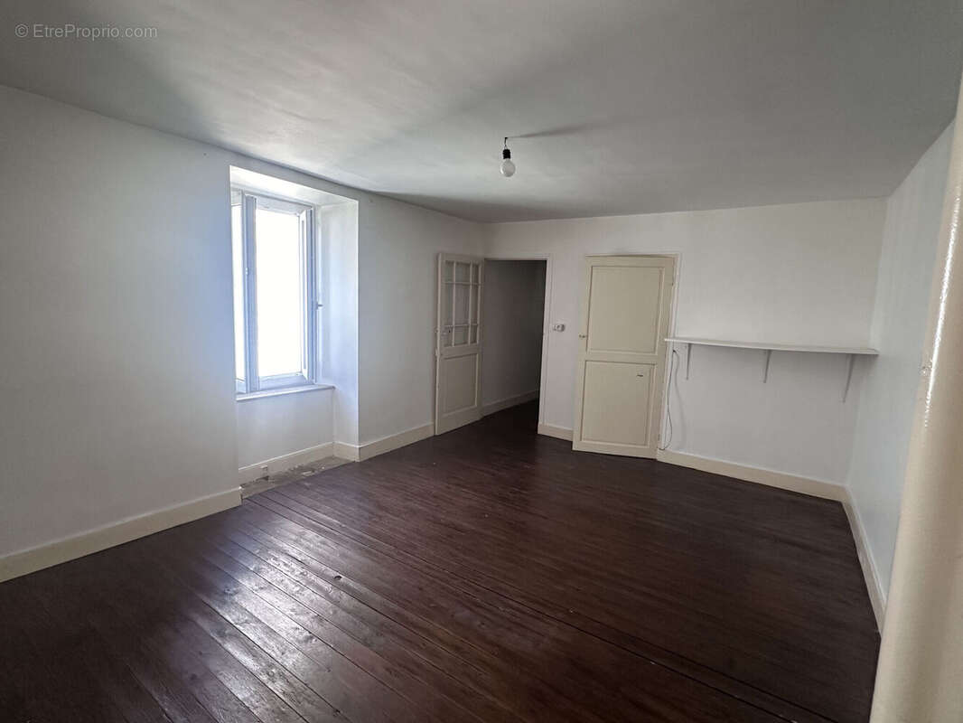 Photo 2 - Maison à VILLEMAGNE