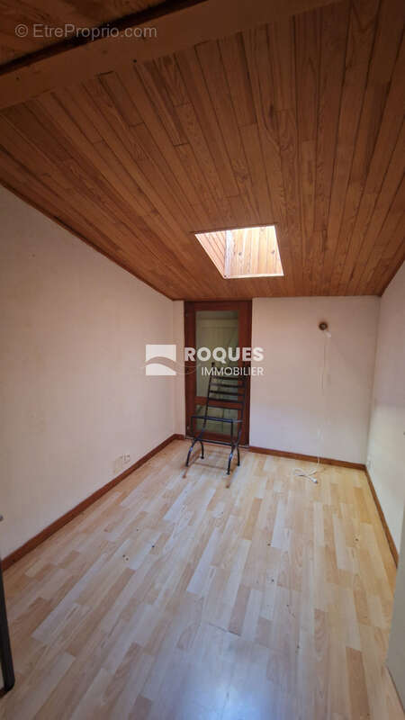Les Rives, maison de village de 5 pièce avec cave jardin et terrasse - photo 5