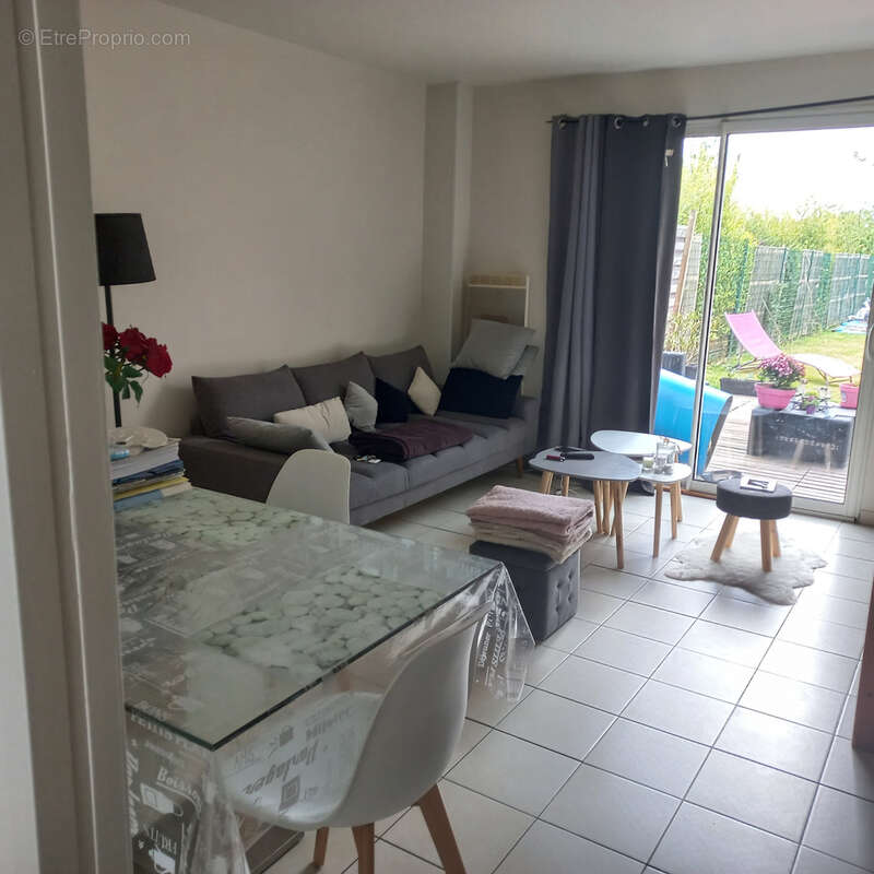 Maison à PAREMPUYRE