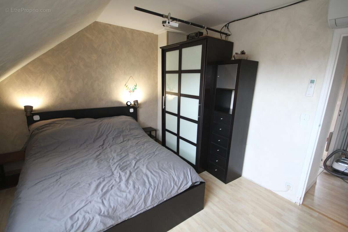 Maison 83 m² à Bievres  - photo 5