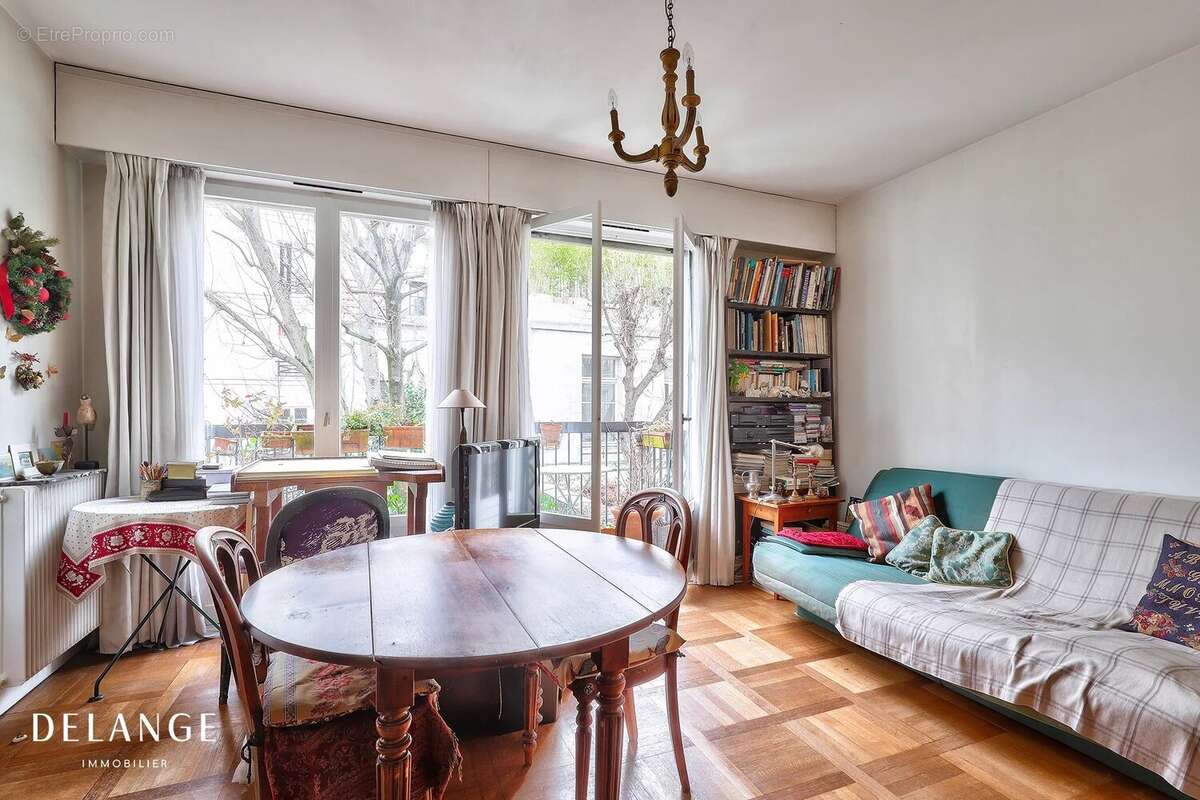 Appartement à PARIS-5E