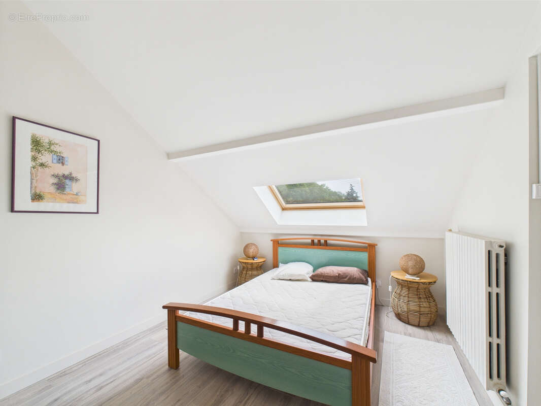 Maison à CHINDRIEUX