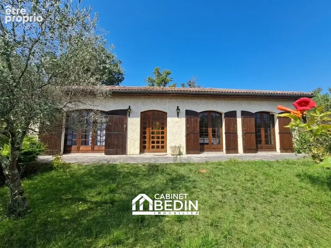 Photo Maison à Montussan au prix de 299 000€