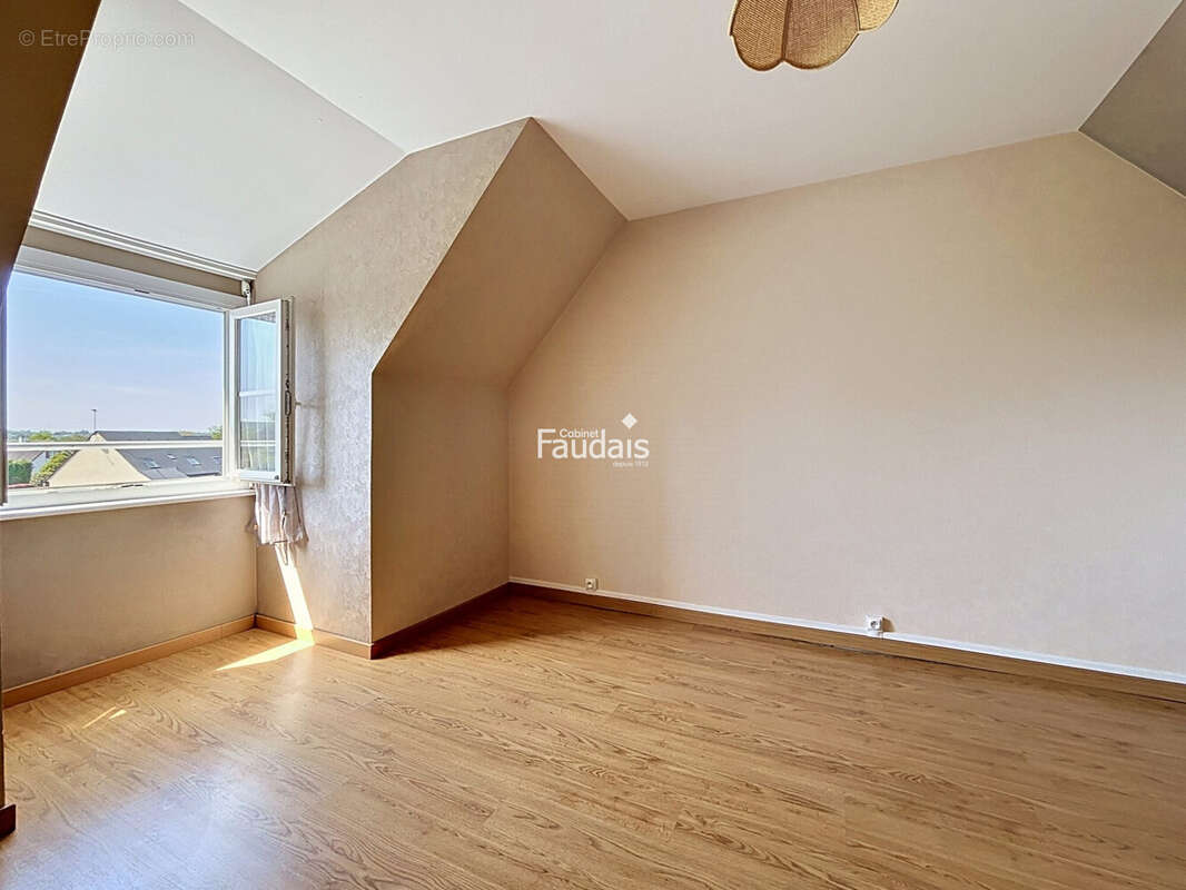 Maison 112 m² à Soulles  - photo 9