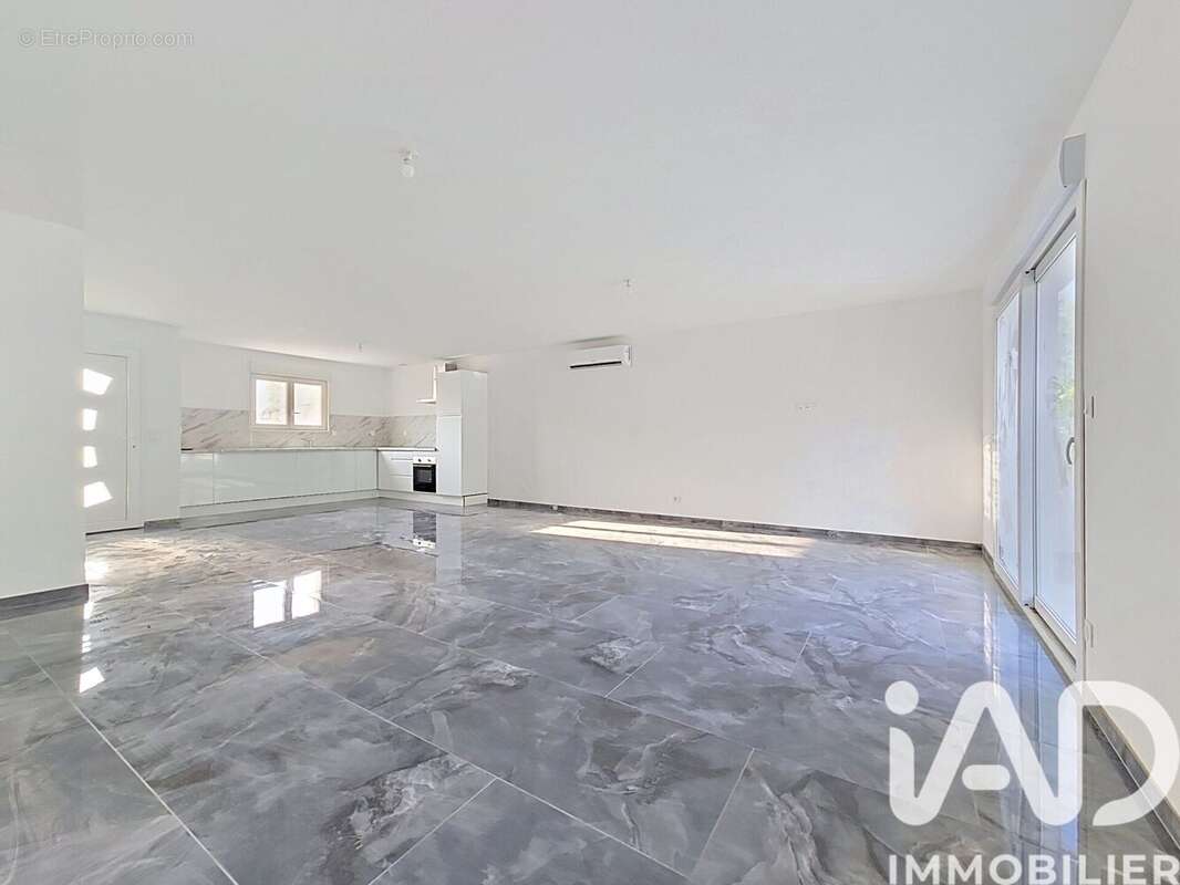 Maison 106 m² à Amagne  - photo 4