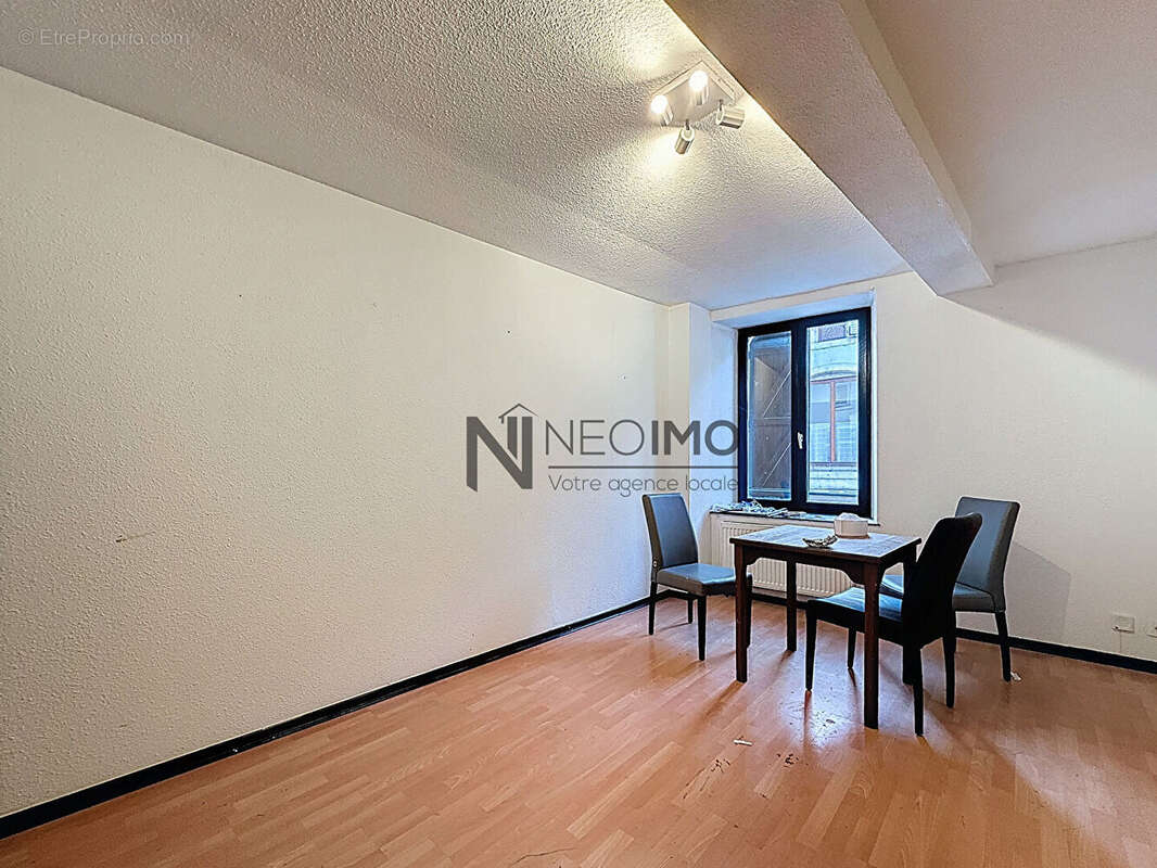 Appartement à NEUFCHATEAU