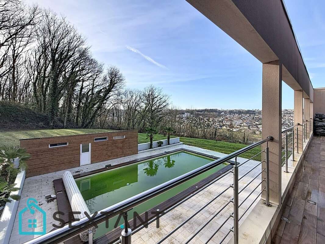 Maison à MONTIVILLIERS