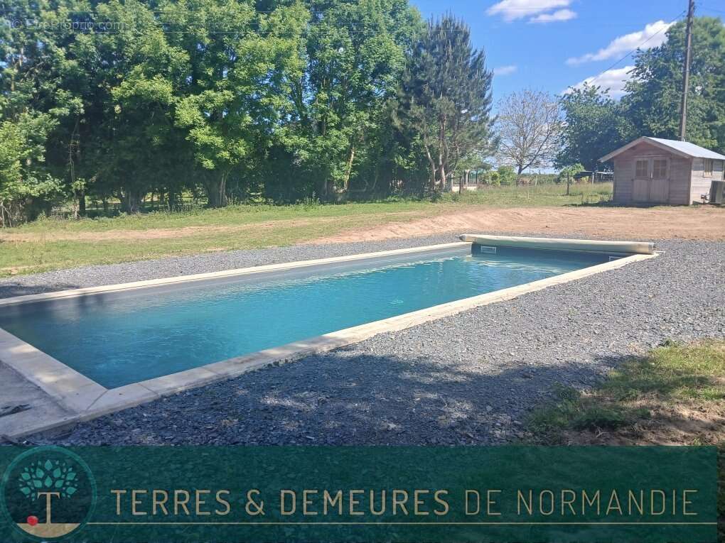 Maison à LE BEC-HELLOUIN