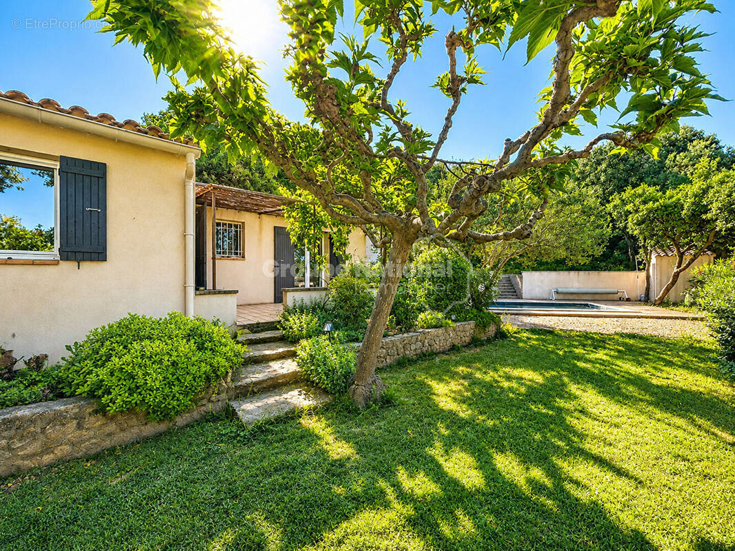 Maison à CHATEAUNEUF-DU-PAPE