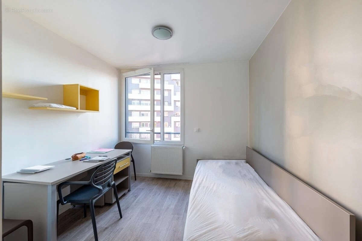 Appartement à PARIS-19E