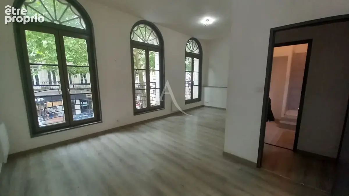 Appartement à SAINTES