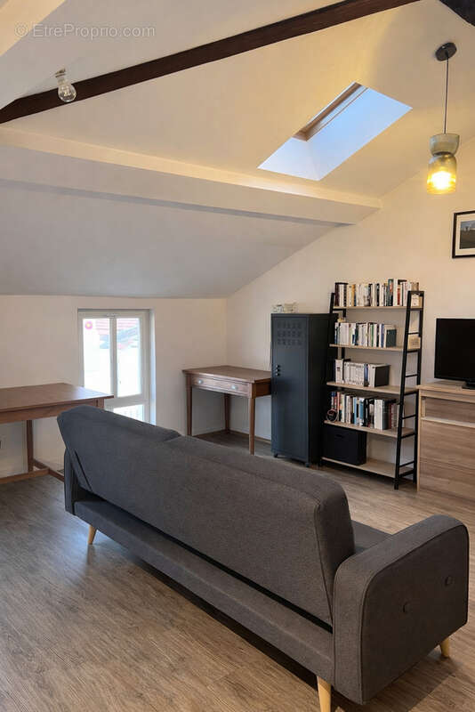 Appartement à SAINT-SYMPHORIEN-D'OZON