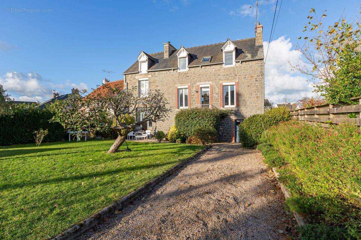 Maison à SAINT-BRIEUC