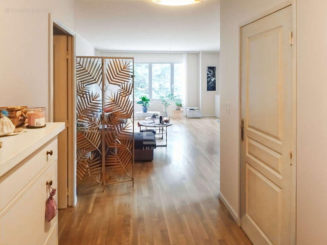 Appartement à TASSIN-LA-DEMI-LUNE