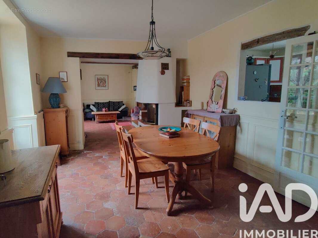 Photo 5 - Maison à JANVILLE-SUR-JUINE