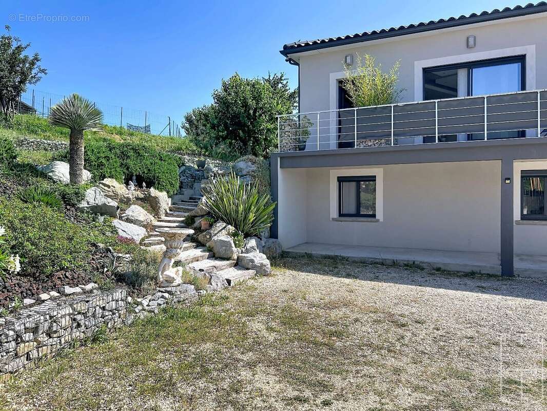 Maison à AUBENAS