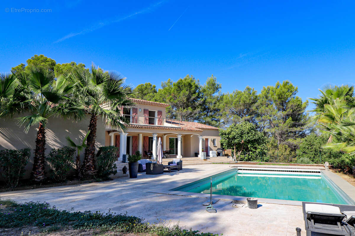 Maison à DRAGUIGNAN