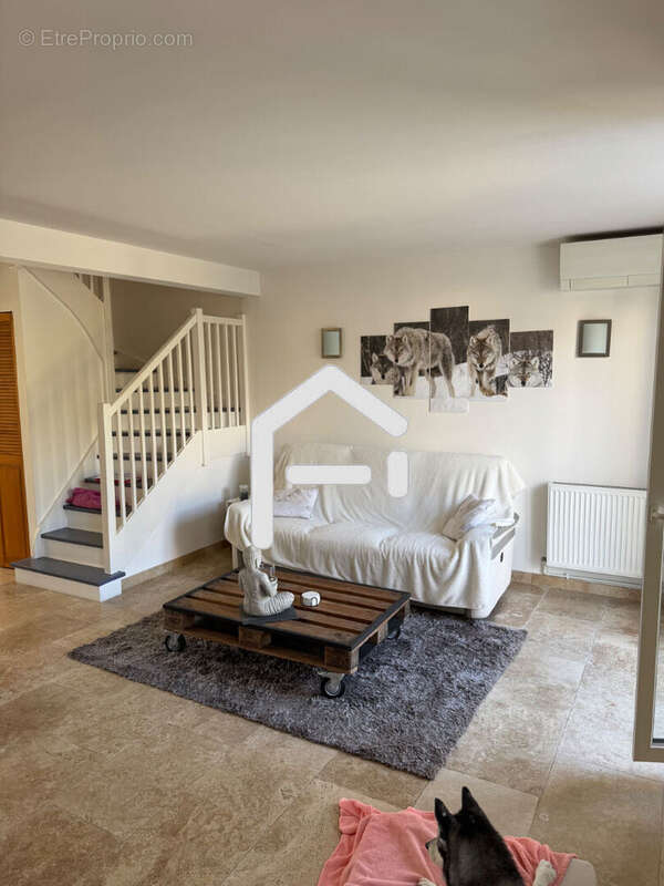 Maison à SAINT-MARTIN-DE-CRAU