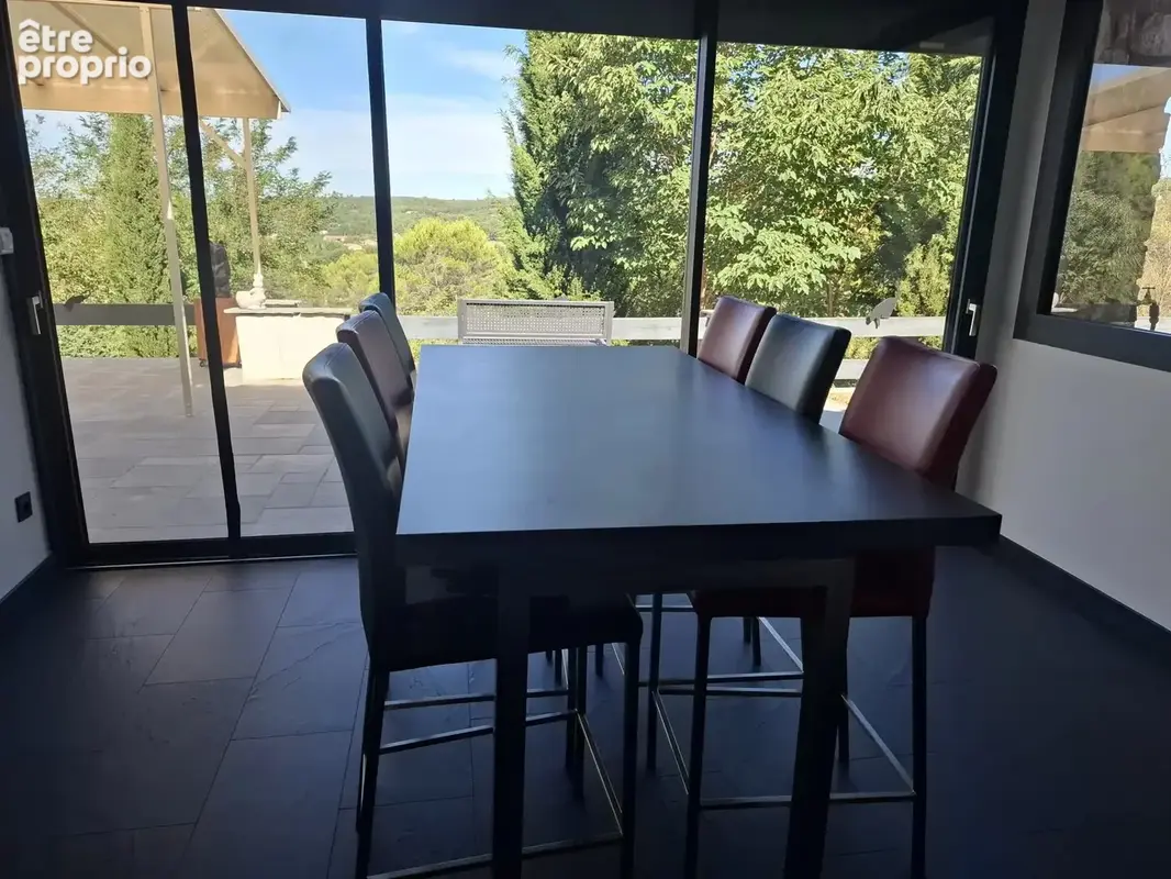 Propriété de charme avec piscine et près de 2 hectares - La Verdière - photo 9