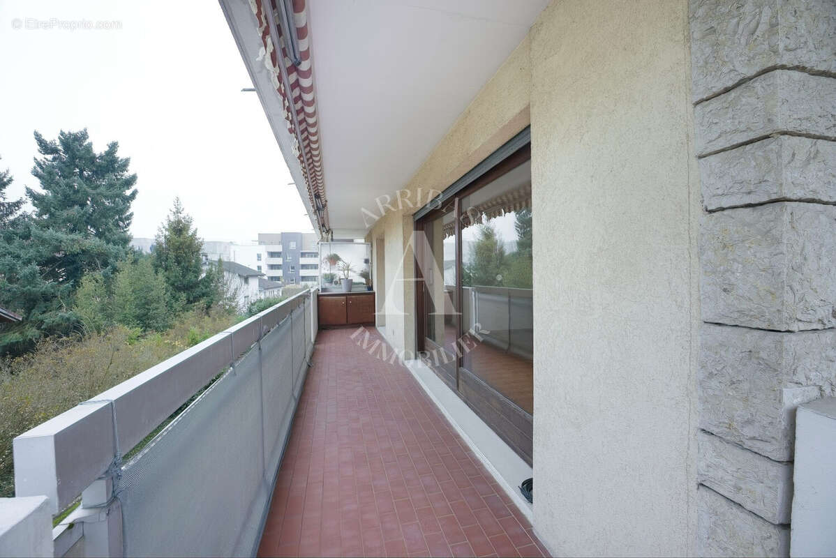 Appartement à FERNEY-VOLTAIRE