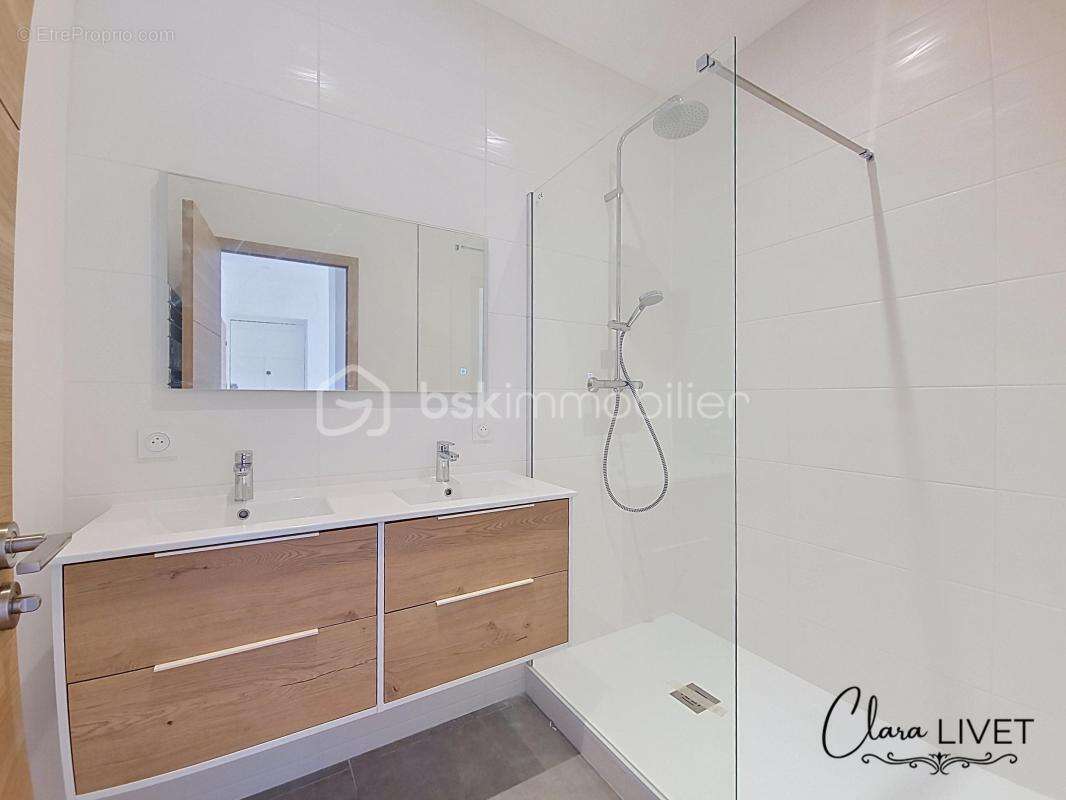 Appartement T3 - Entièrement rénové - Rue Gustave Nadaud - photo 8