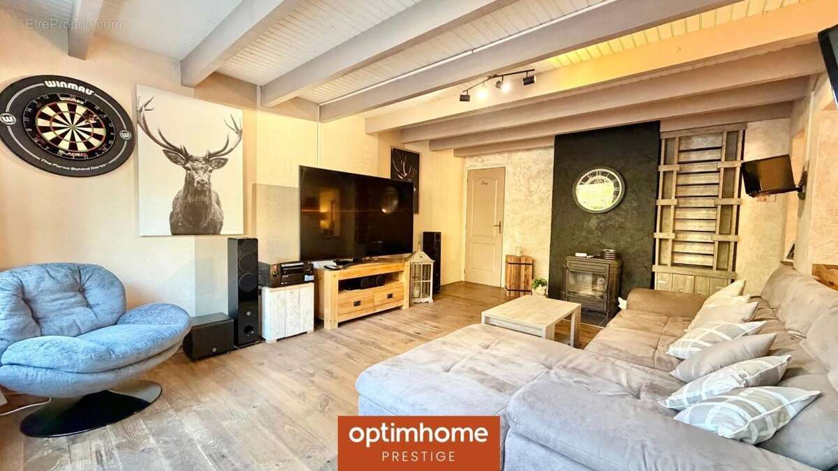 Domaine – 268 m² – 6 chambres et 6 salles de bain – Terrain 8 730 m² – Proche Gérardmer – Champdray - photo 14