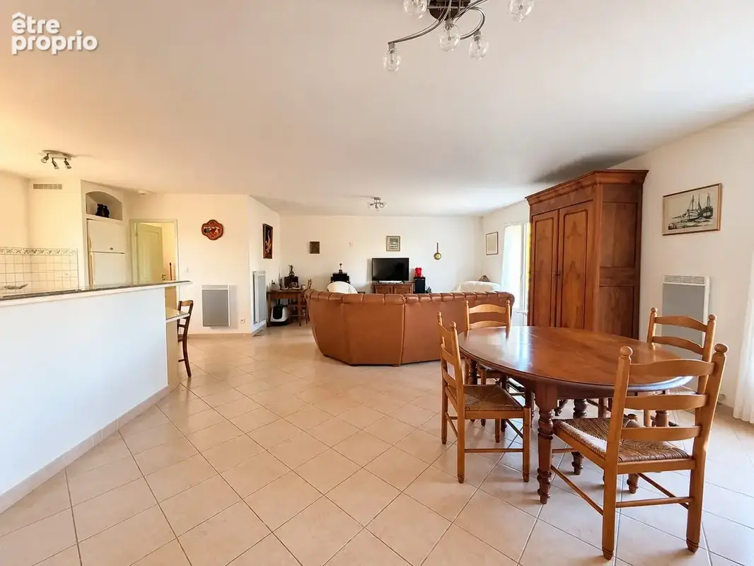 Maison 4 pièces 118 m² à vendre à Champagne-Vigny (16250) - photo 4