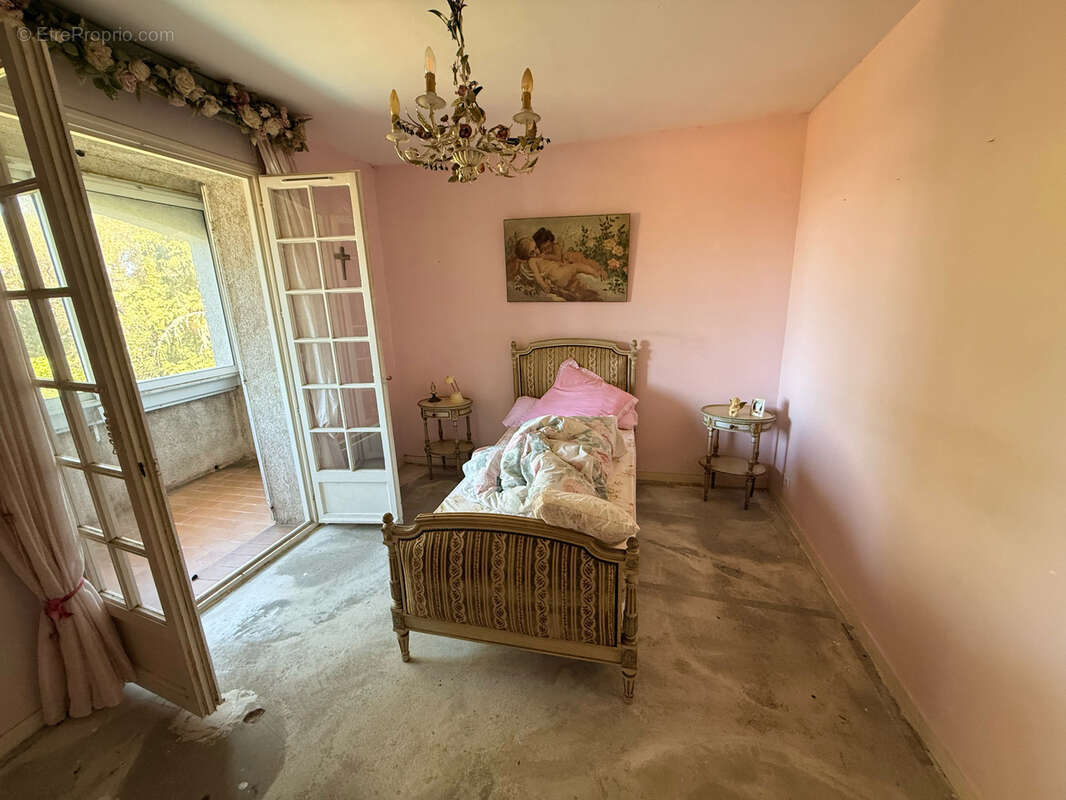Maison à FREJUS