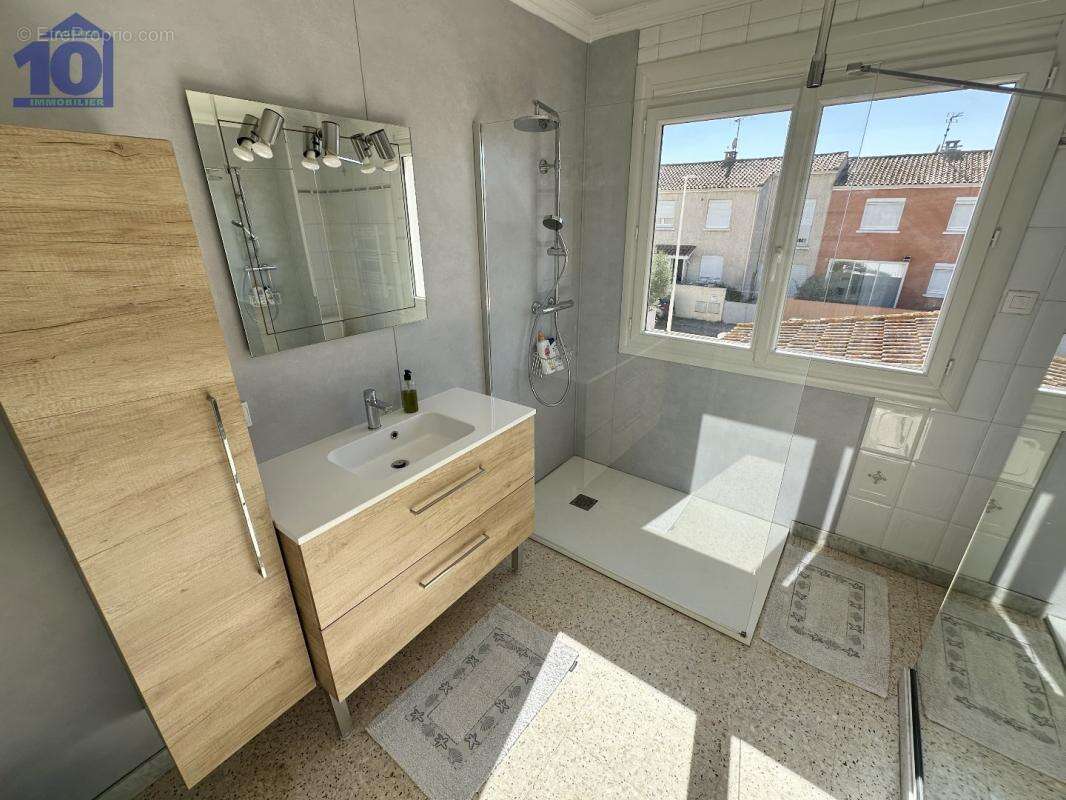 Maison à VALRAS-PLAGE